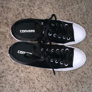 Low top converse